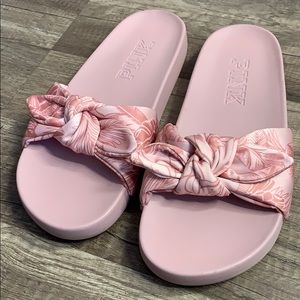 VS PINK SLIDES